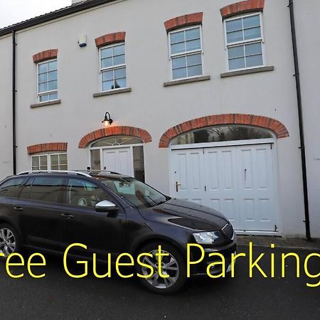 Royal Hillsborough Village Luxury Townhouse Kültér fotó