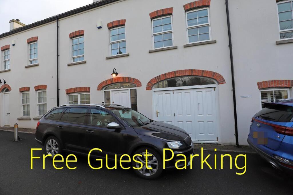 Royal Hillsborough Village Luxury Townhouse Kültér fotó