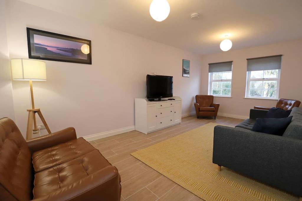 Royal Hillsborough Village Luxury Townhouse Kültér fotó